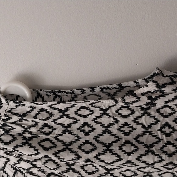 Original Nicole Miller Sleeveless Blouse for women sz XXL - Picture 4 of 7